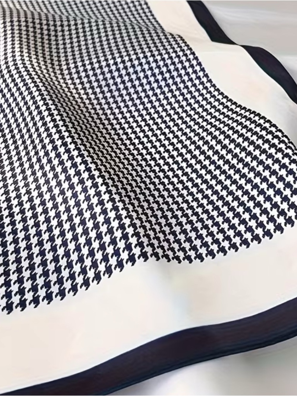 Black and White Houndstooth Scarf